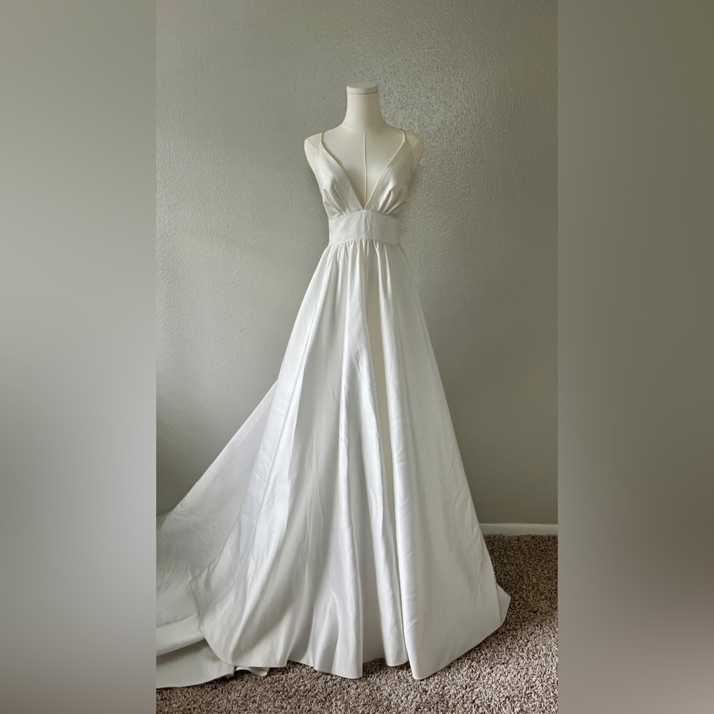 Aquarius by Vagabond Bridal in Dove White Satin